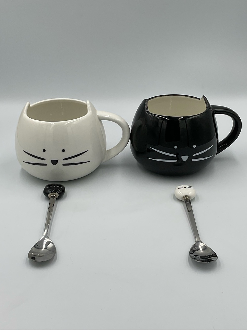 Koolkatkoo Black & White Ceramic Coffee Mug Set with Matching Spoons - Picture 8 of 10